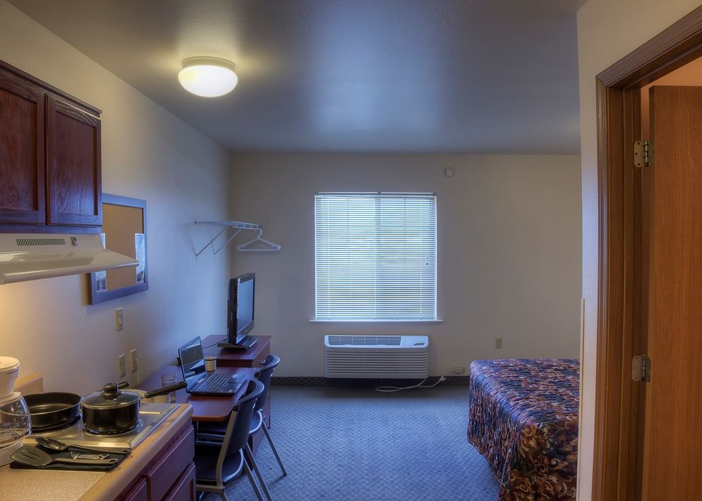 Woodspring Suites Topeka Værelse billede